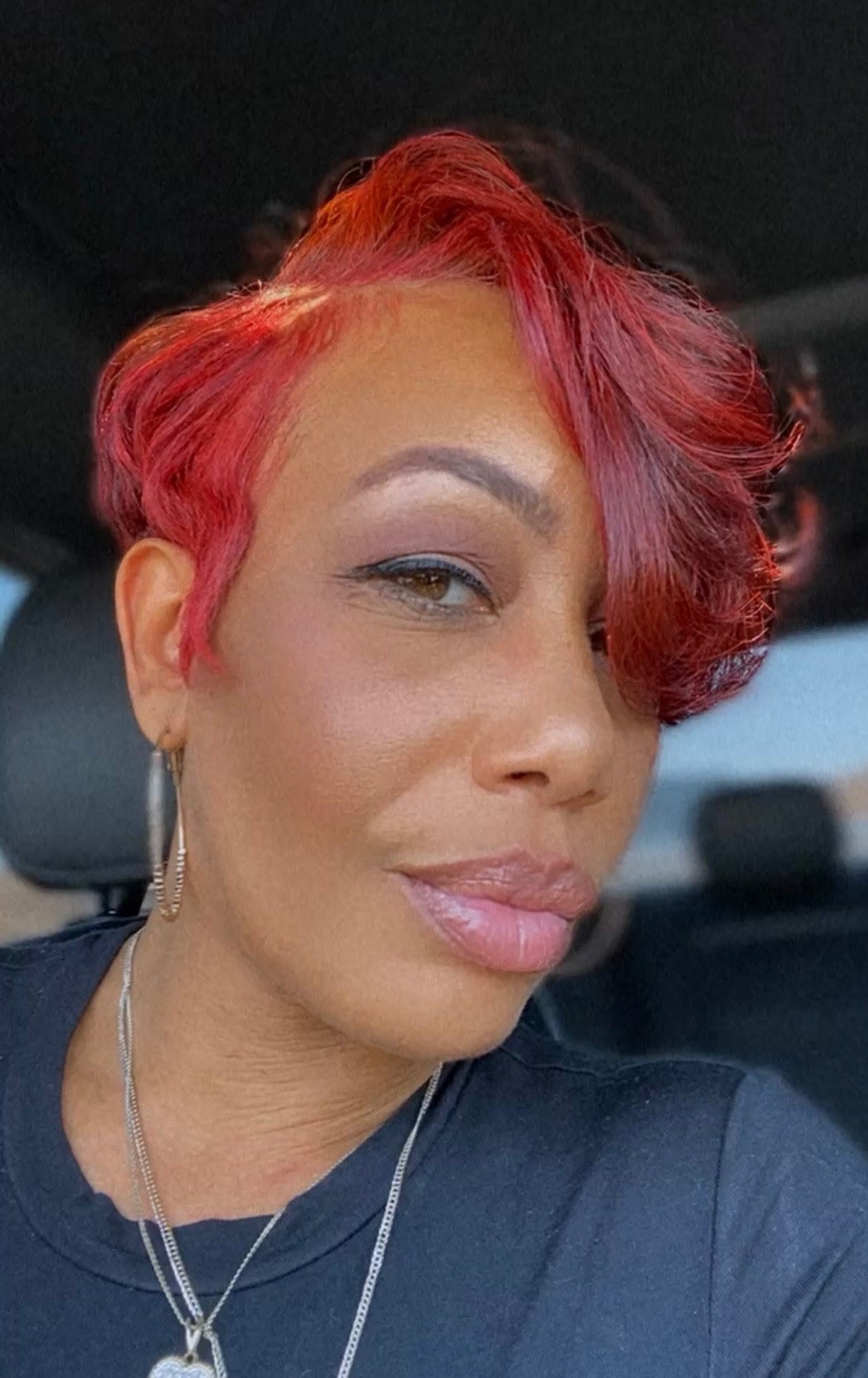 Thee Cut Creataa | Desiree