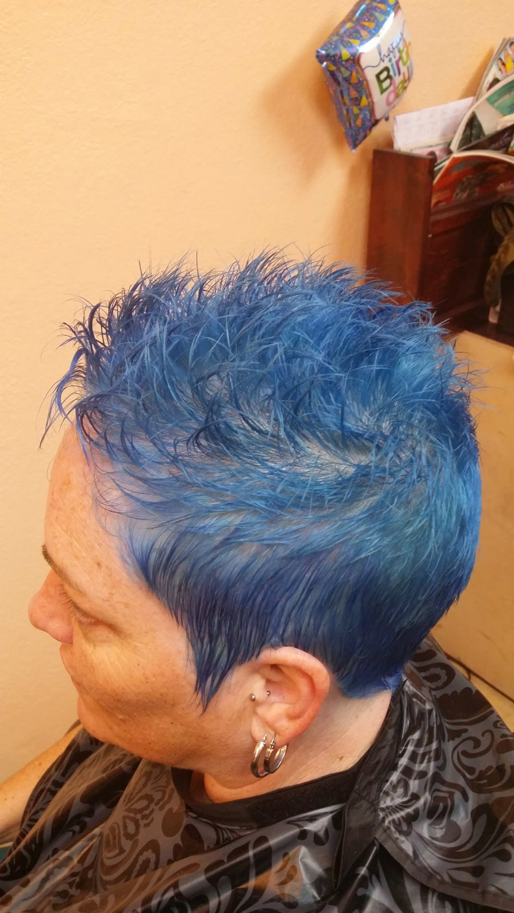 Thee Cut Creataa | Desiree